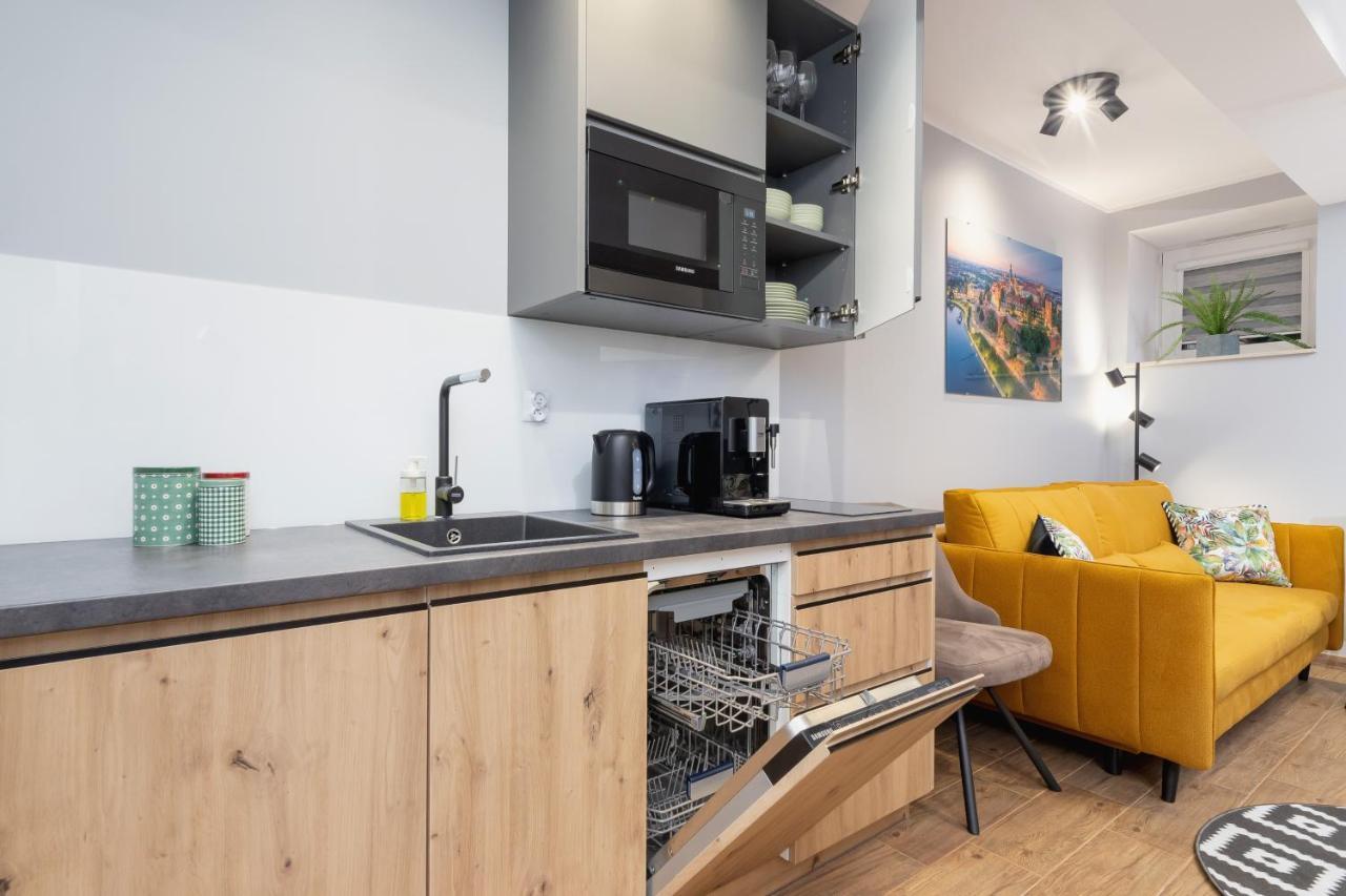 Underground Apartments Kielecka Rondo Mogilskie By Noclegi Renters Krakow Exterior photo
